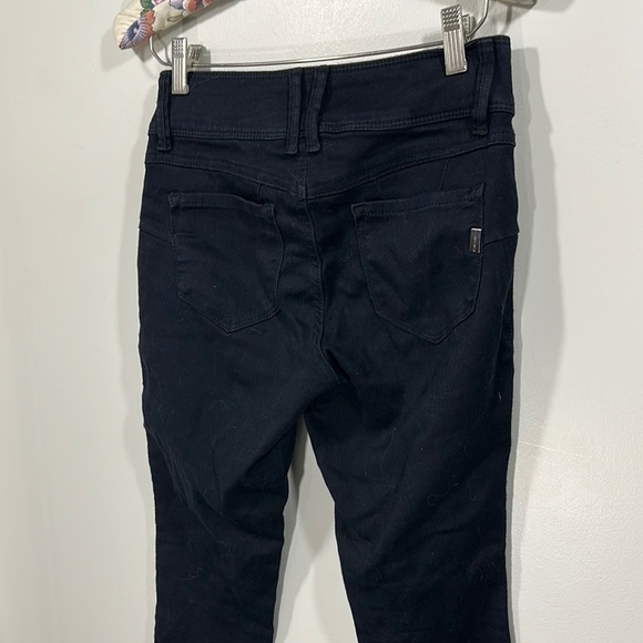 1822 Denim Black Cropped Ankle Jeans size 6 - Picture 6 of 7